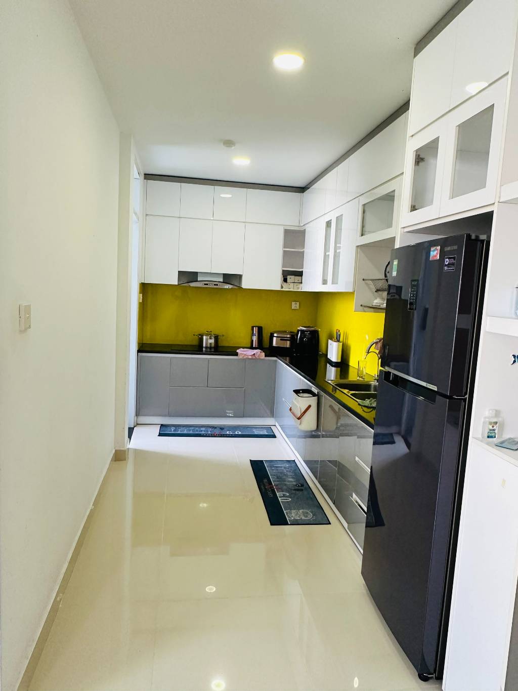 Bếp của Căn hộ chung cư Cho thuê tại Valéo Đầm Sen